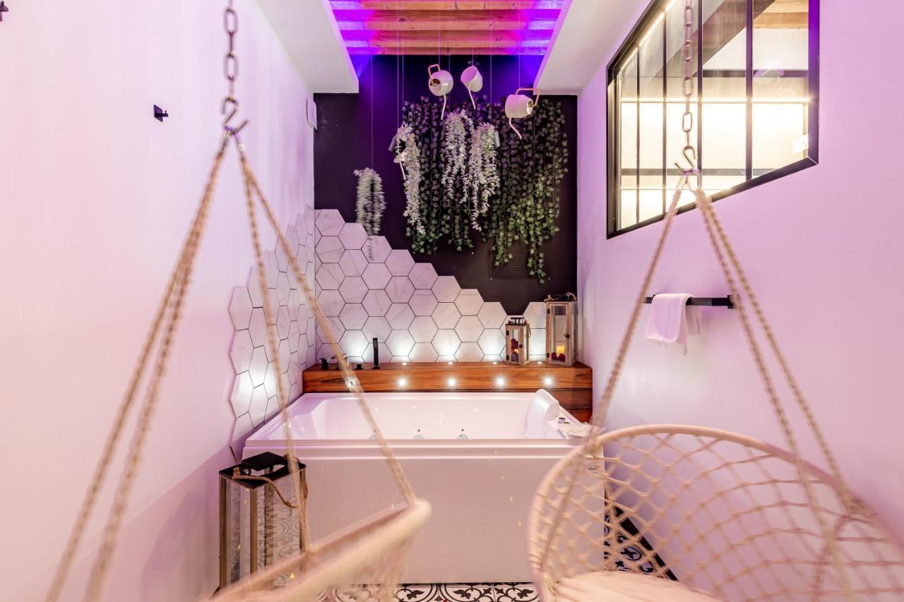 Sweet Leone Jacuzzi Place Terreaux Apartment *